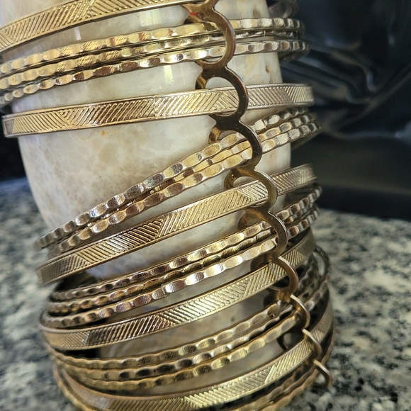 70s Vintage Brass Bangle Stack Unique Connected Forearm Ladder 2.7" Dia. OOAK 4" - Picture 6 of 9